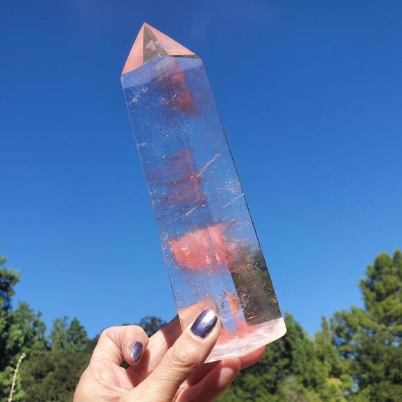 Red Quartz Smelting See Through Crystal Tower w/ Inclusions | 926 Grams - Picture 1 of 2